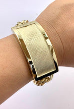 Load image into Gallery viewer, Chino link bracelet 30 mm ID box 10 karat gold
