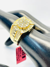 Load image into Gallery viewer, 10 karat gold Man Diamond ring 1.5 ct
