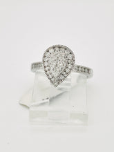 Load image into Gallery viewer, 10 karat white Gold diamond ring 0.5 CT
