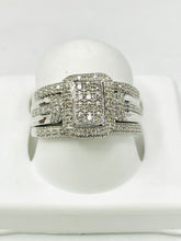 Load image into Gallery viewer, 10 karat white gold diamond Lady ring 0.5 CT
