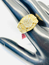 Load image into Gallery viewer, 10 karat gold Man Diamond ring 1.5 ct

